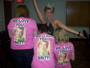 DeVore's friends juniors Jackie Harts, Jessica Fiden and Chelsea Cox show off their 'WE LOVE YOU BRITT' T-shirts.